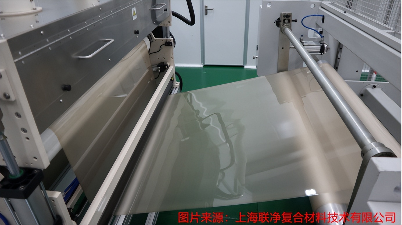 碳纖維熱塑性復合碳纖維熱塑性復合材料爆火！輕量化革命背后藏著哪些黑科技？